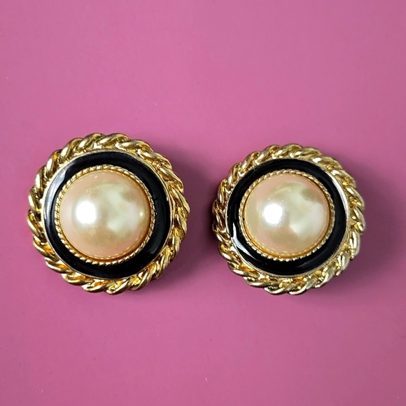 Gold and Black Fuax Pearl Earrings Clip On Style